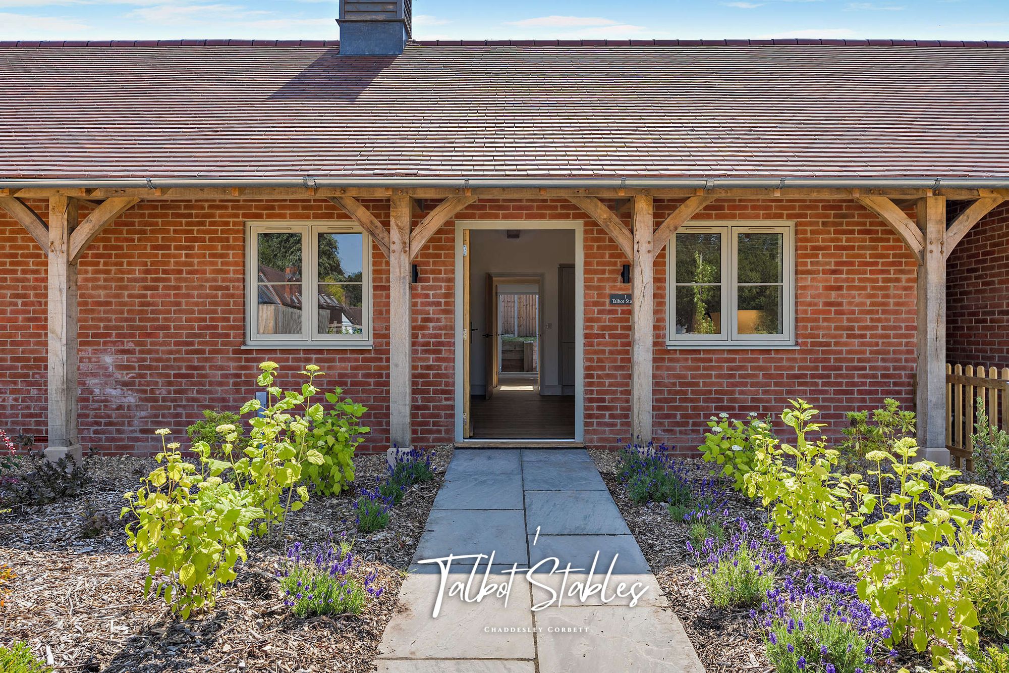 3 bed bungalow for sale in The Village, Chaddesley Corbett, DY10  - Property Image 1