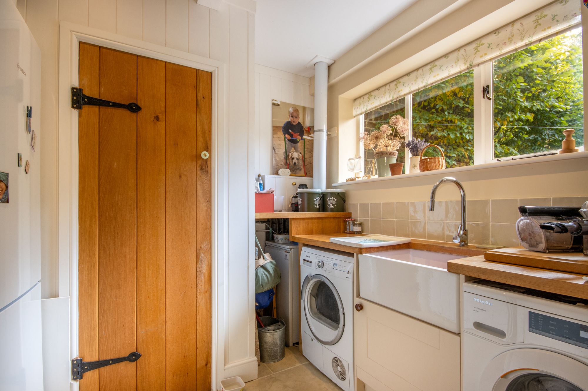 5 bed detached house for sale in Enstone Road, Little Tew, OX7  - Property Image 18