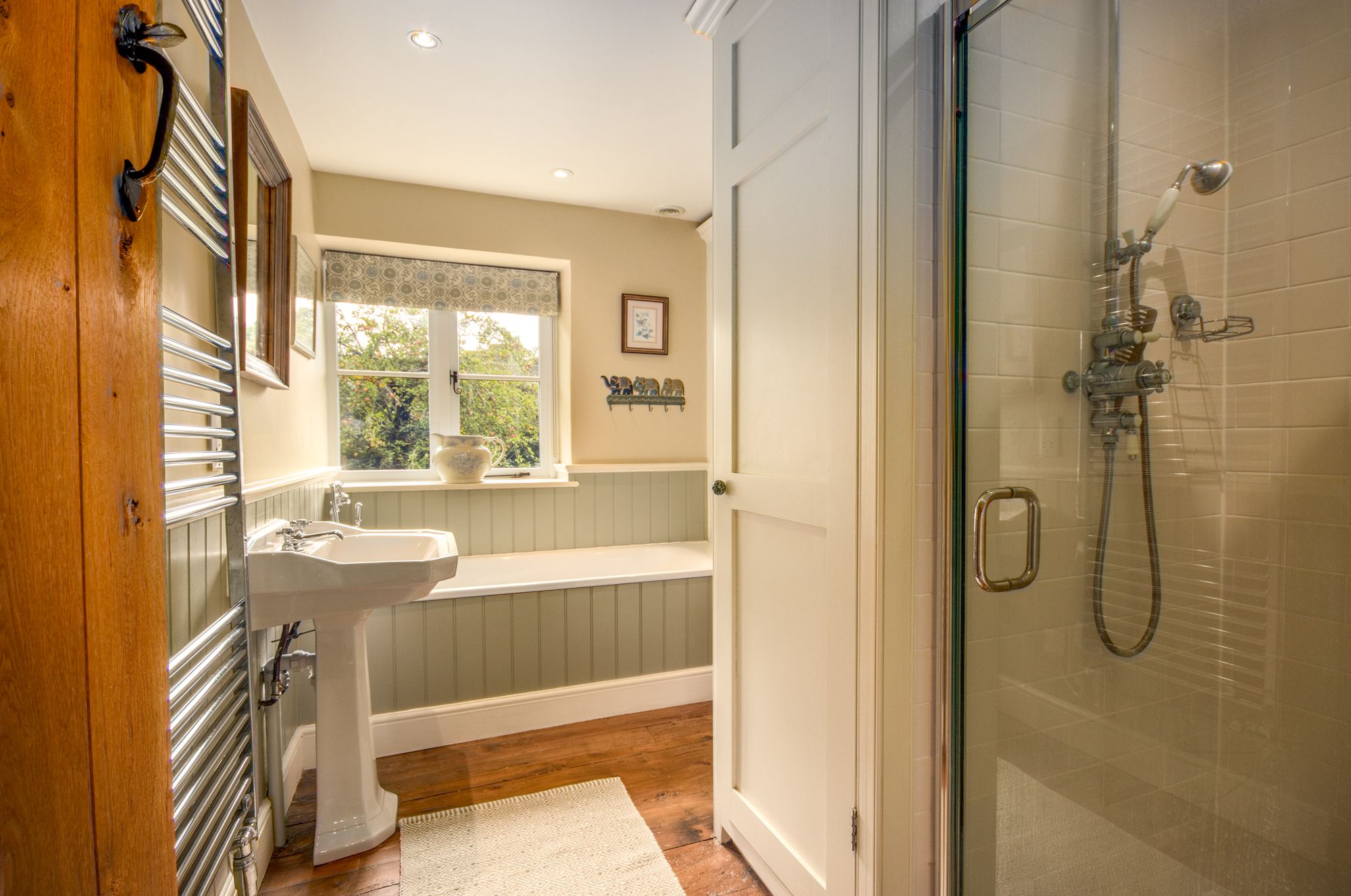 5 bed detached house for sale in Enstone Road, Little Tew, OX7 22