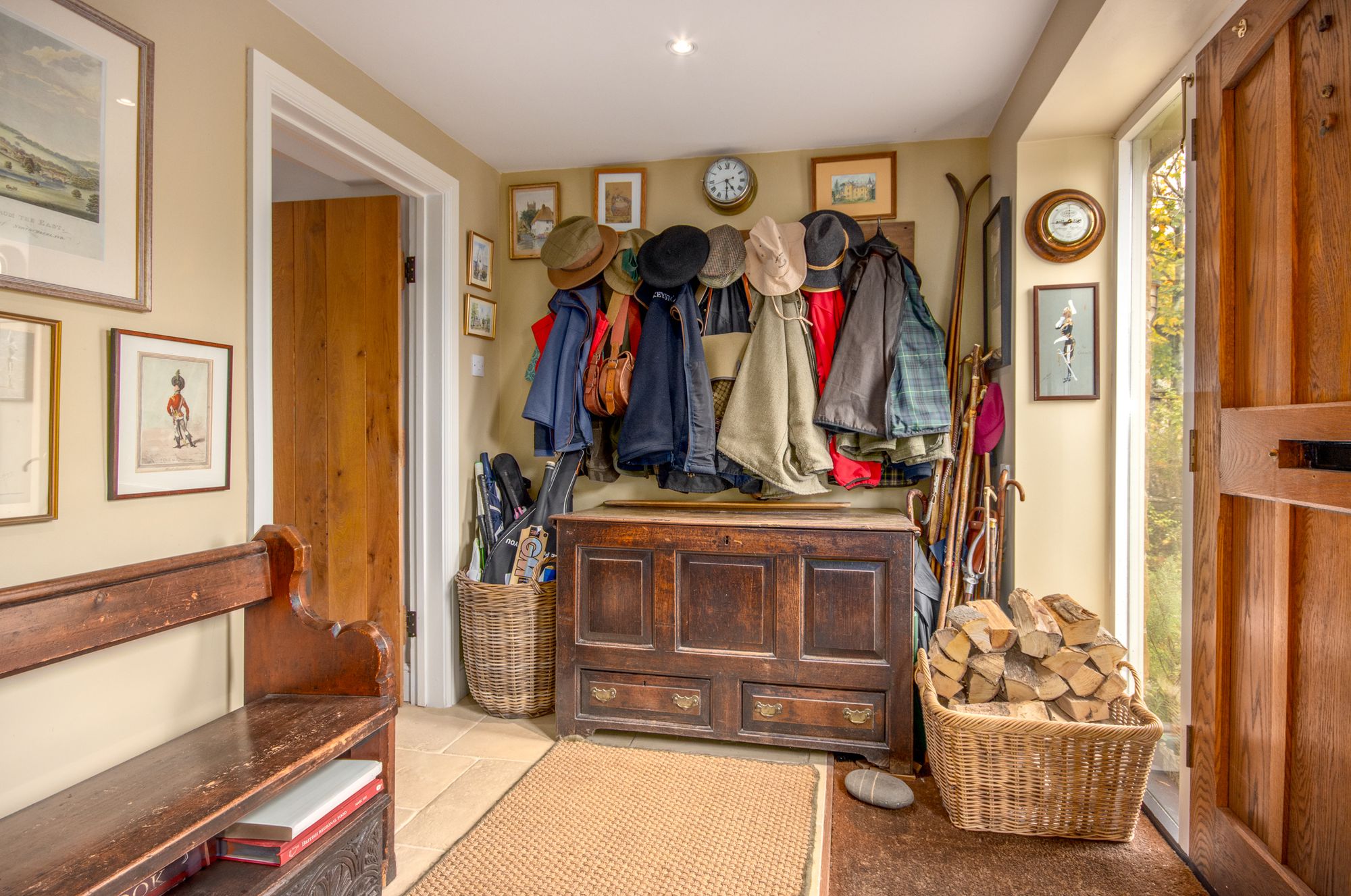 5 bed detached house for sale in Enstone Road, Little Tew, OX7  - Property Image 6