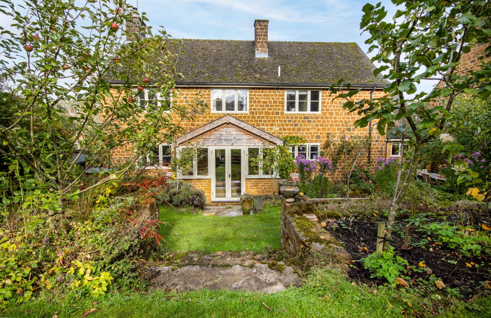 5 bed detached house for sale in Enstone Road, Little Tew, OX7 26