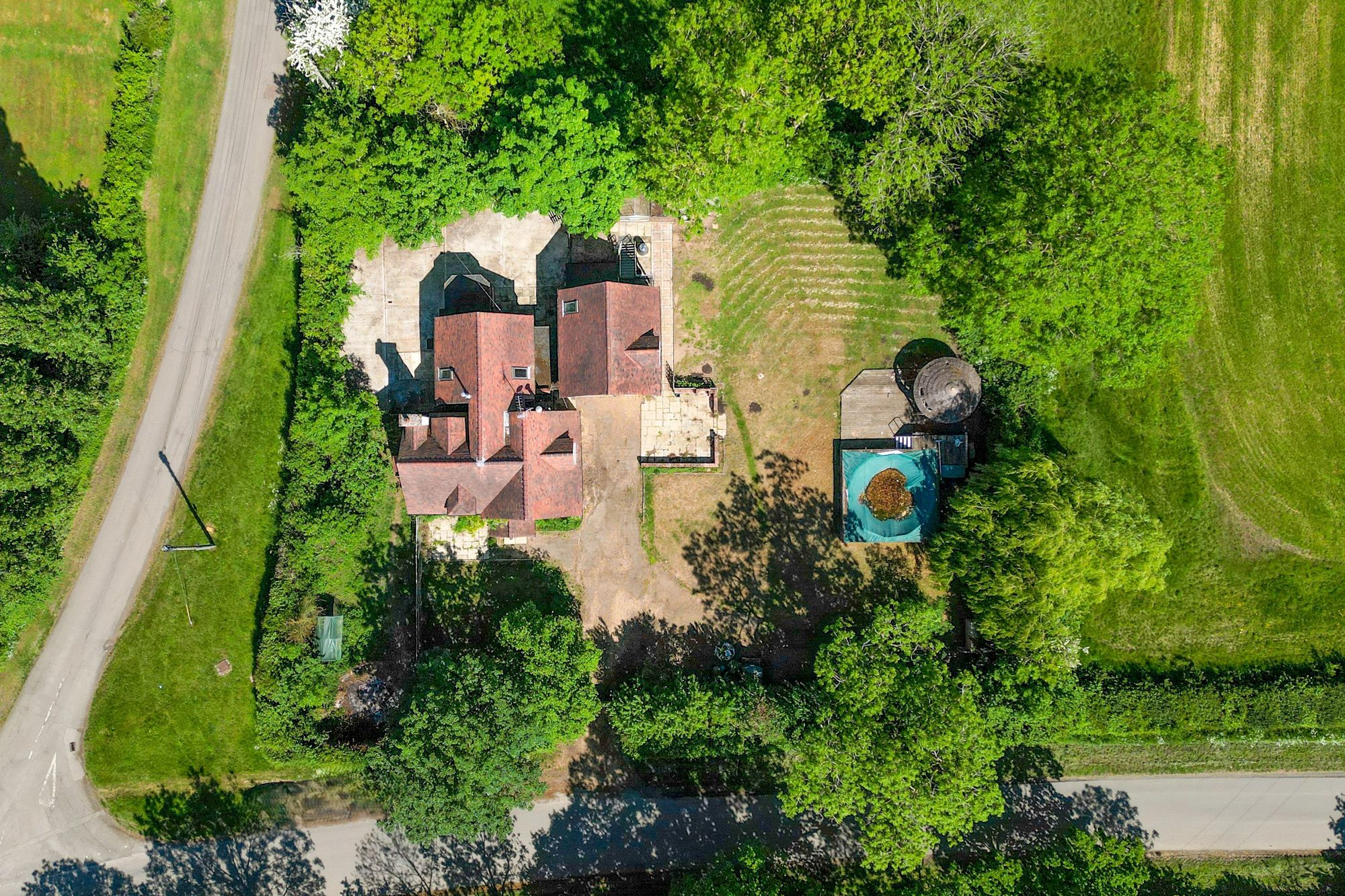 5 bed village house for sale in Honington, Shipston-On-Stour, CV36 17