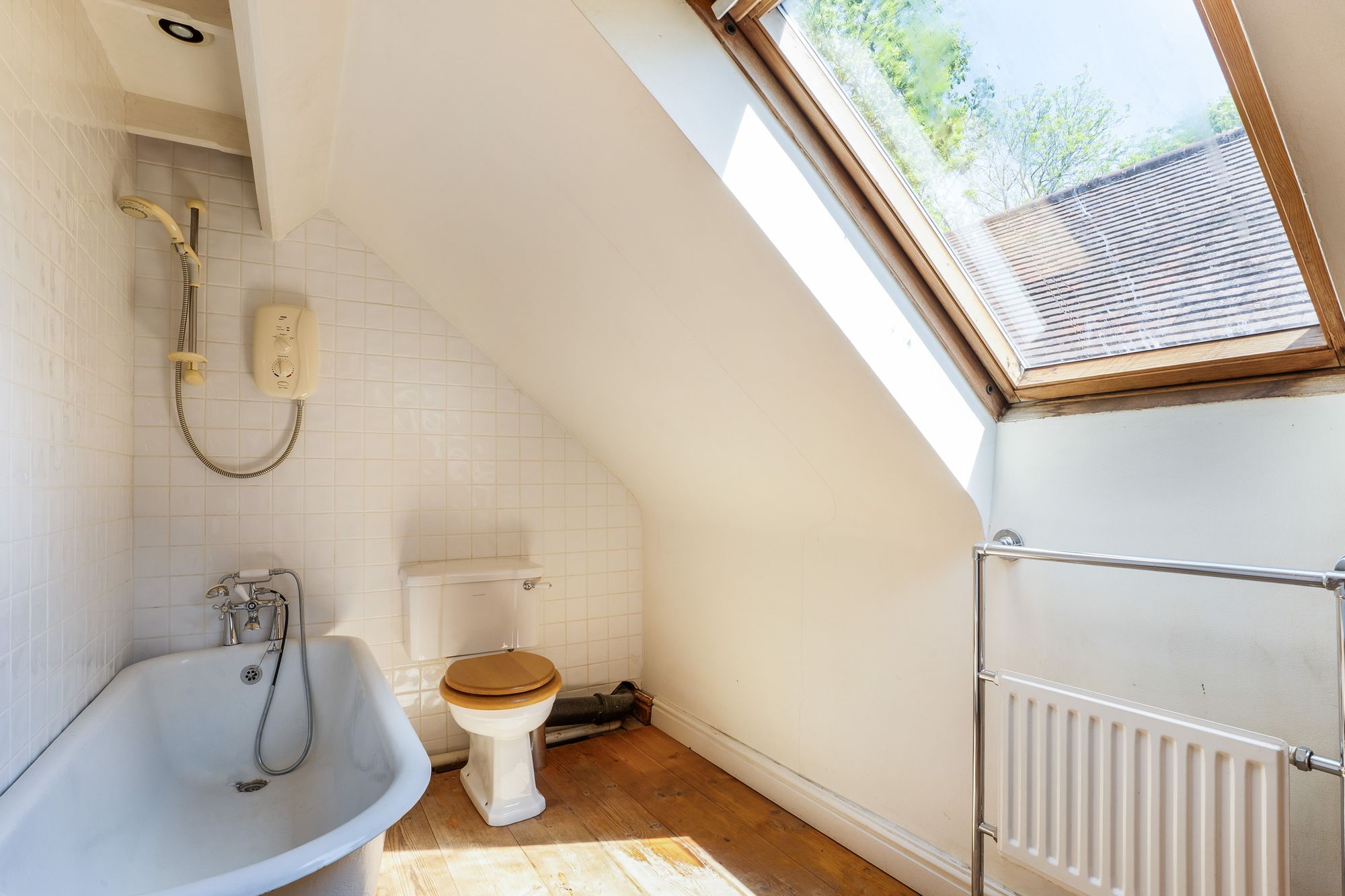 5 bed village house for sale in Honington, Shipston-On-Stour, CV36 13