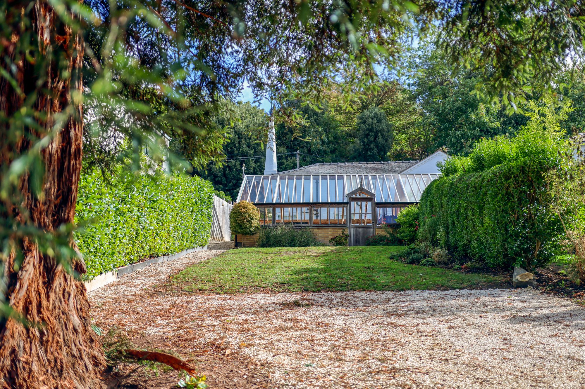 2 bed end of terrace house for sale in London Road, Worcester, WR5  - Property Image 2