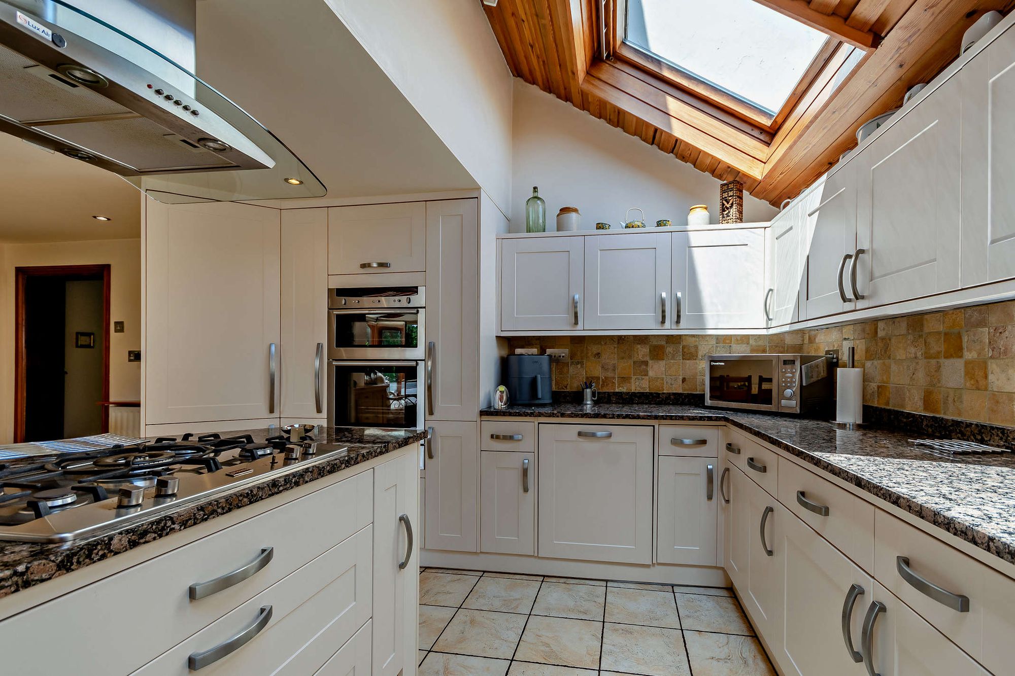 4 bed detached house for sale in Windsor Holloway, Kinver, DY7  - Property Image 10