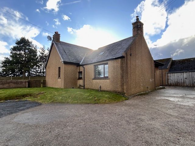 3 bed detached house to rent, Insch  - Property Image 4