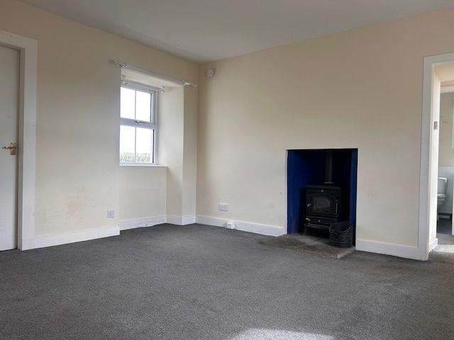 2 bed semi-detached house to rent in Auchmacoy, Ellon 2