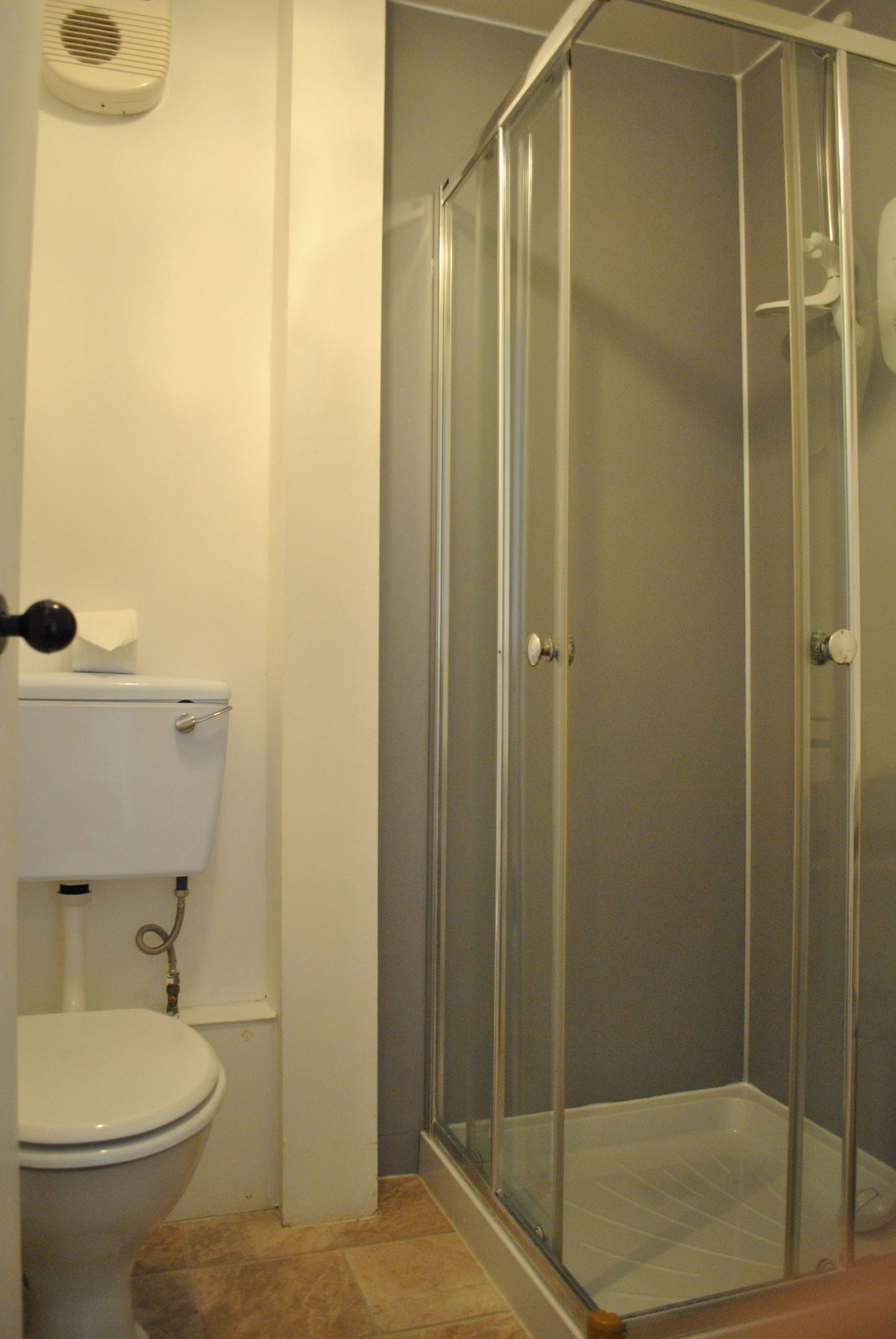 1 bed cottage to rent, Ellon 11