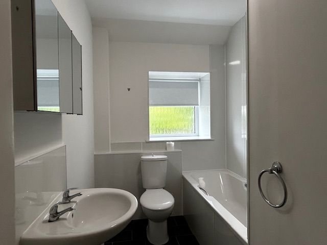 2 bed detached house to rent, Ellon  - Property Image 7