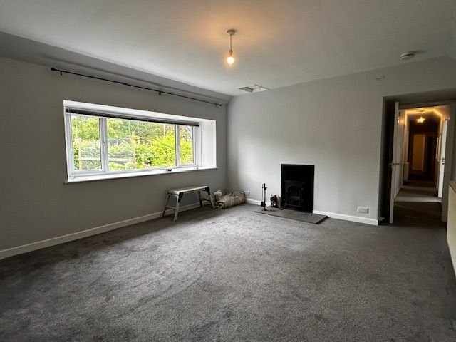 2 bed detached house to rent, Ellon 2