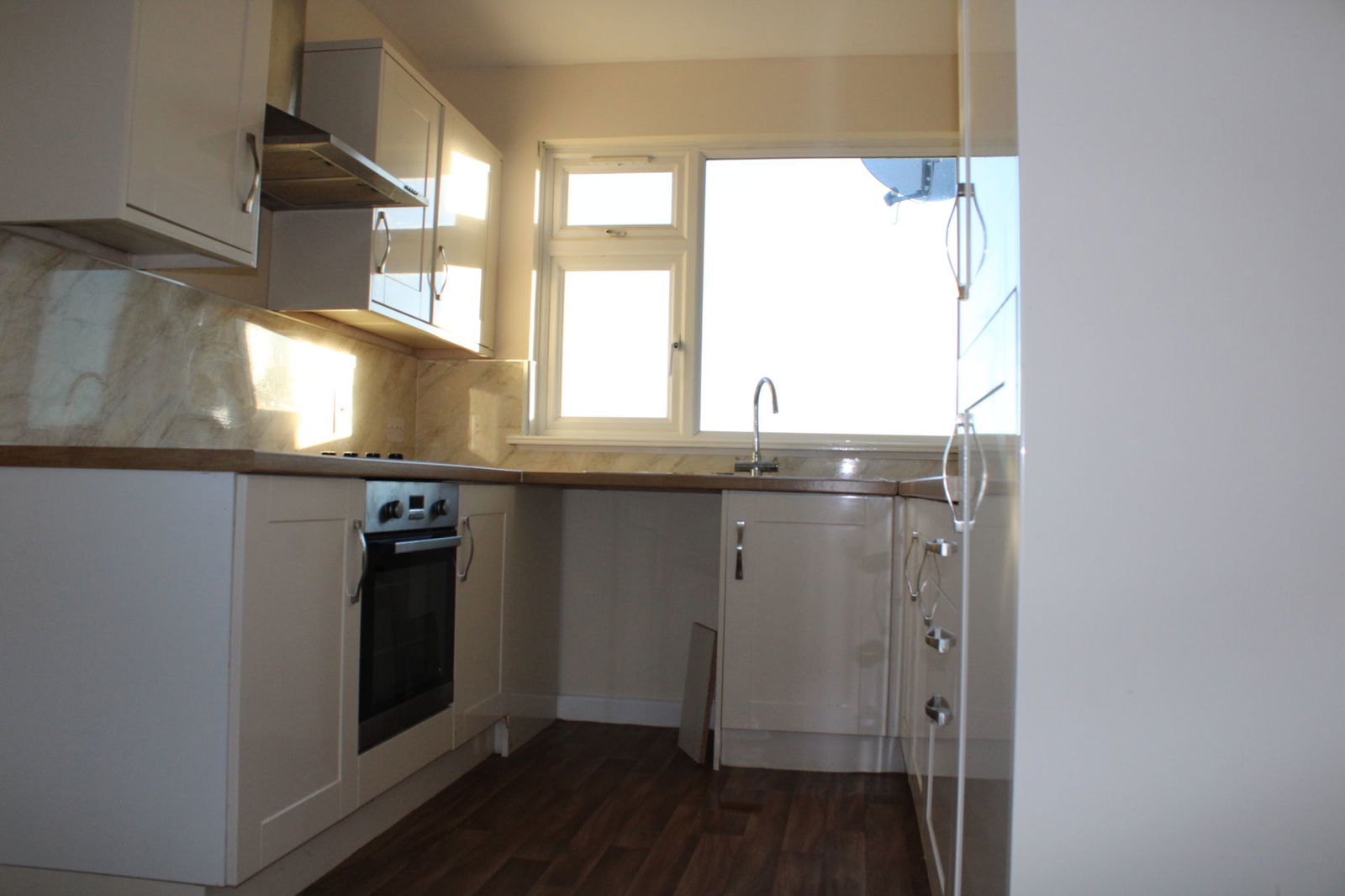 3 bed semi-detached house to rent, Inverurie 3