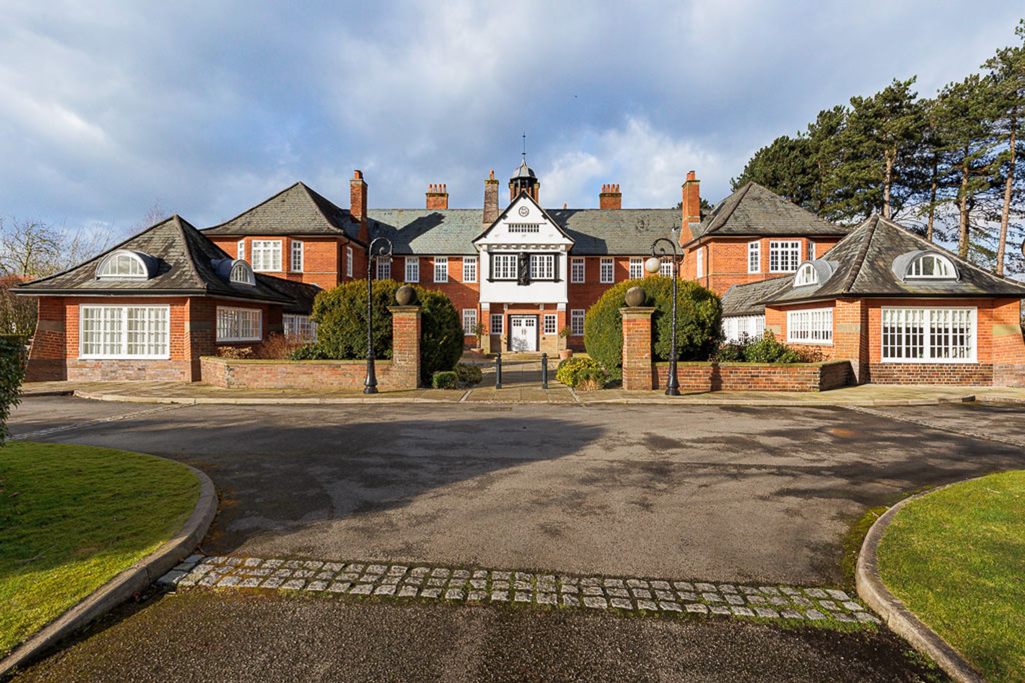 2 Bed Apartment For Sale In Ancoats Lane, Highgrove Ancoats Lane, SK9