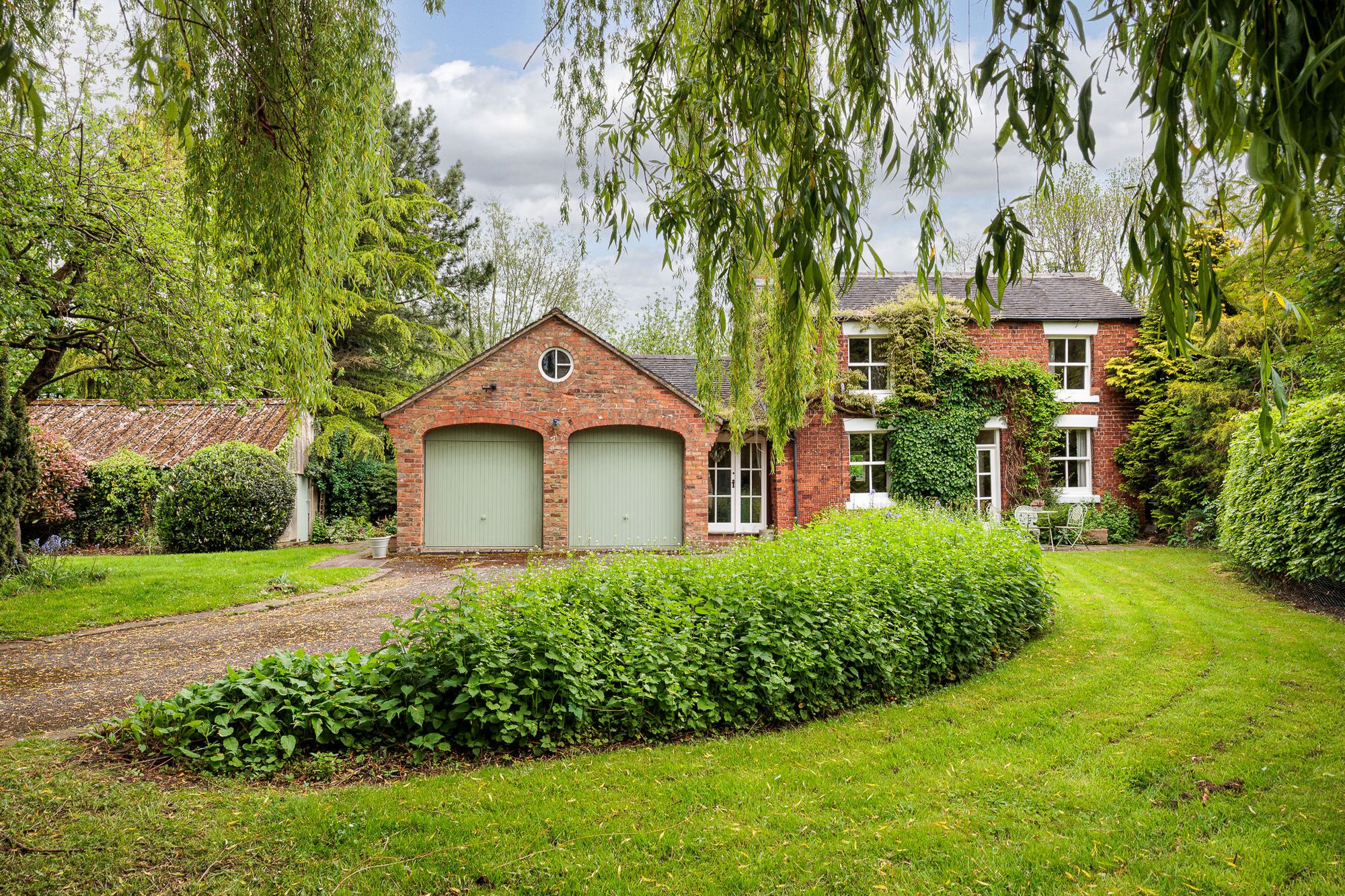 3 Bed Detached Cottage For Sale In Martins Moss Lane, Smallwood, CW11