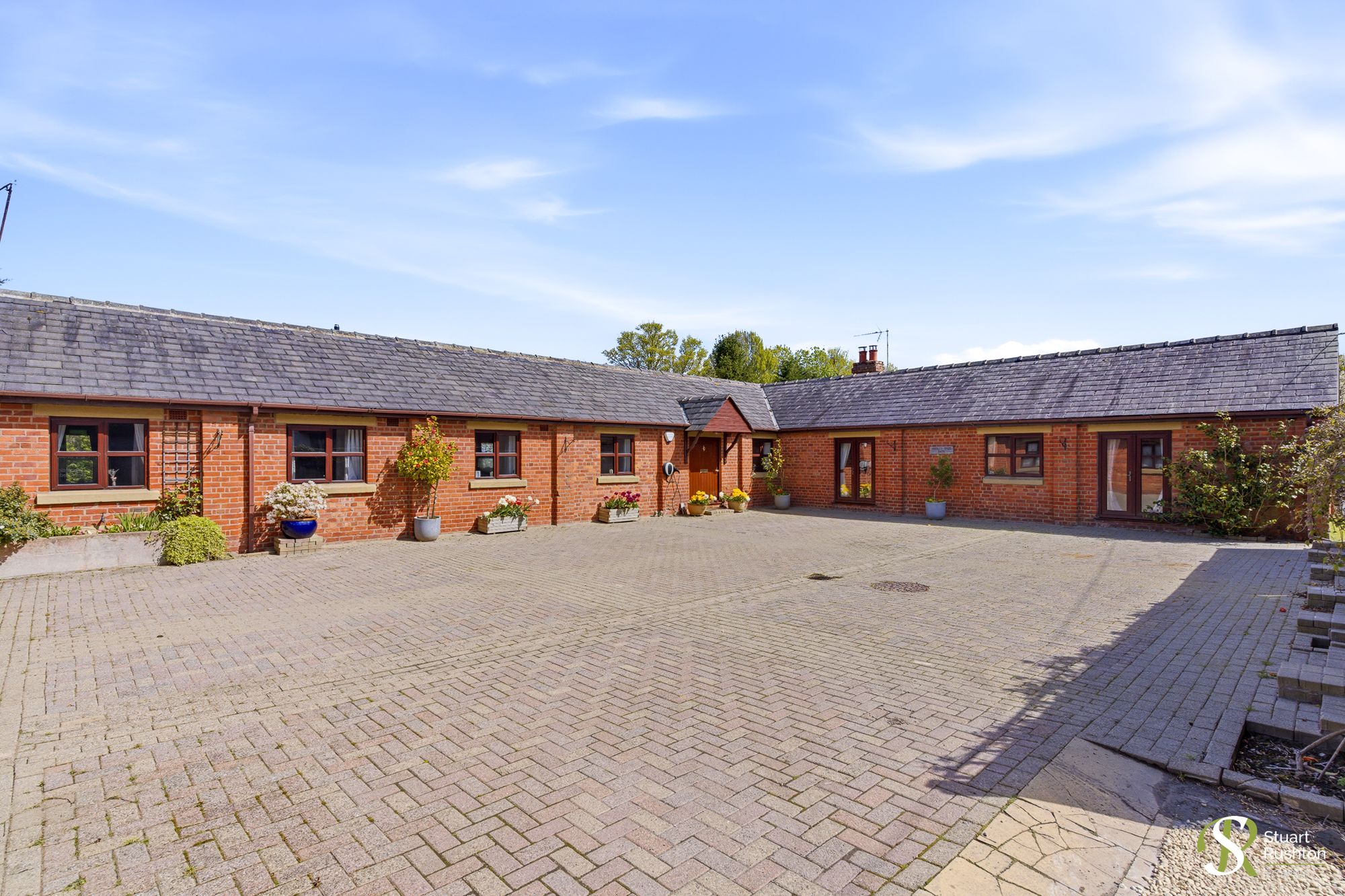 4 Bed Barn Conversion For Sale In Occupation Lane, Antrobus, CW9