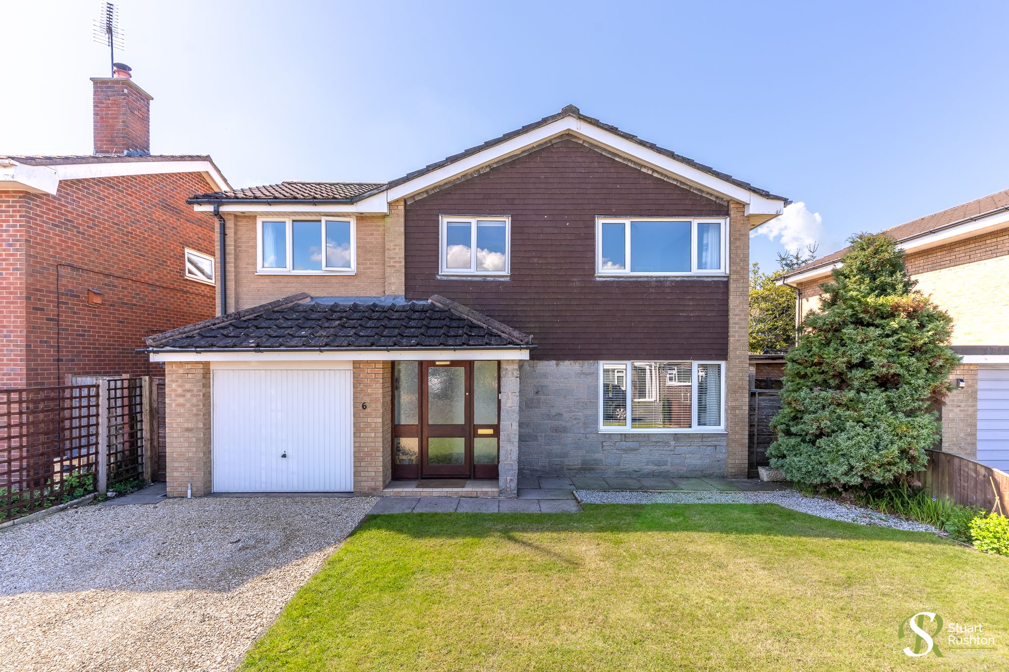 4 Bed Detached House For Sale In Elmstead Road, Chelford, SK11