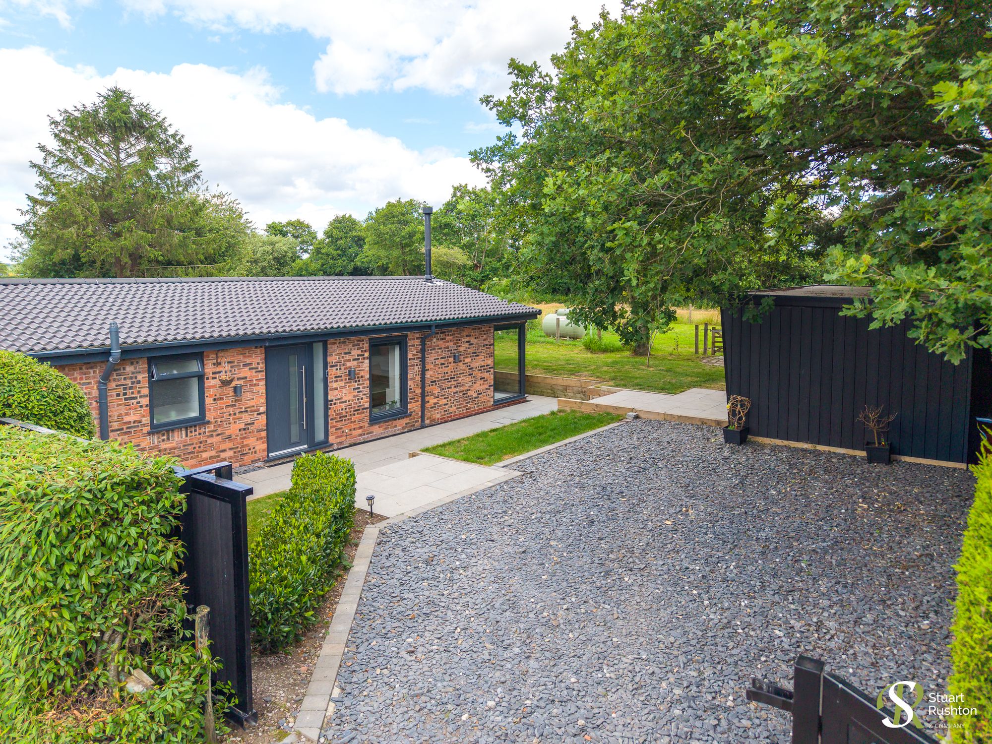2 Bed Detached Bungalow For Sale In Pickmere Lane, Pickmere, WA16