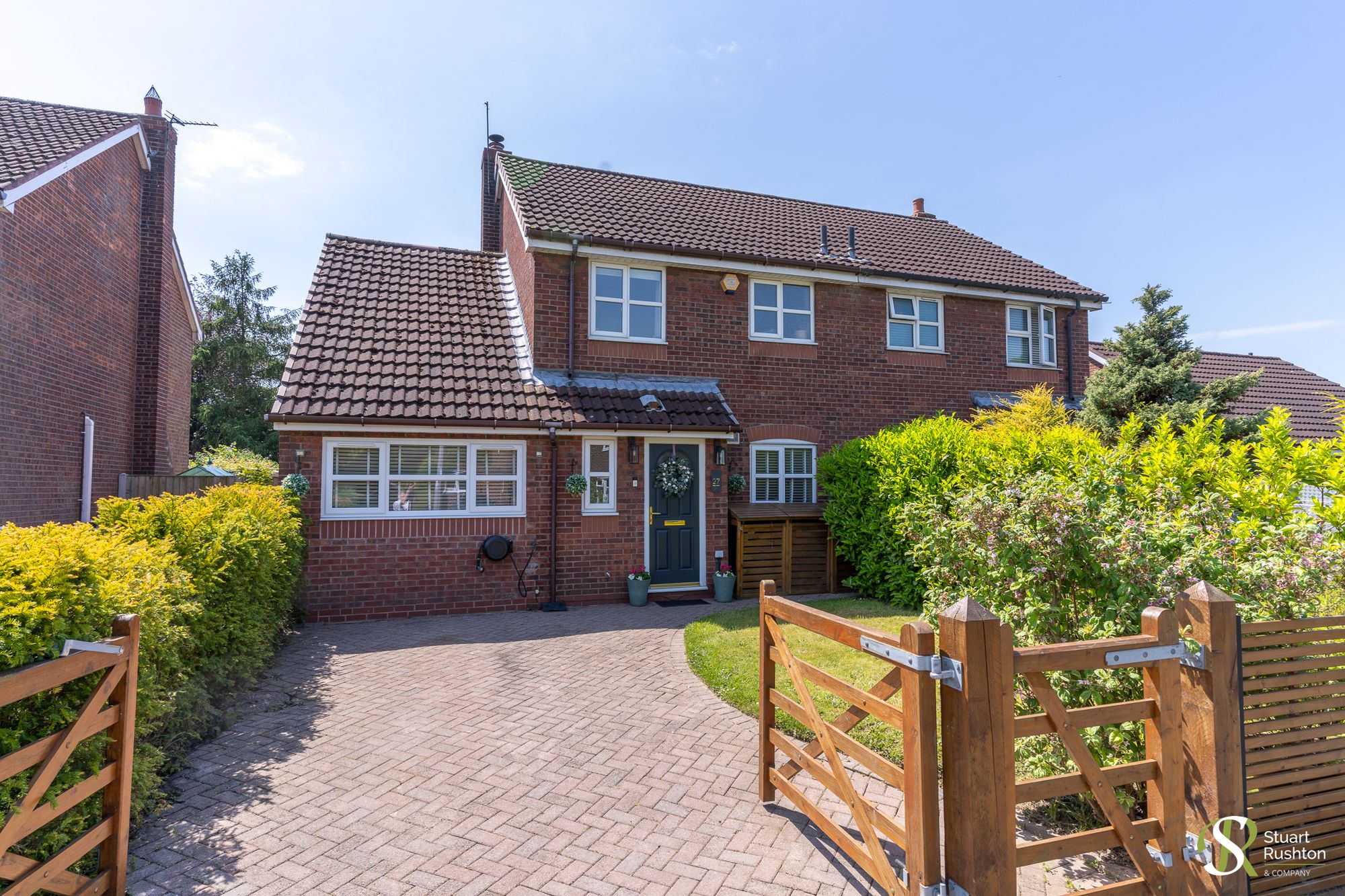 3 Bed Semi-Detached House For Sale In Holly Grove, Tabley, WA16