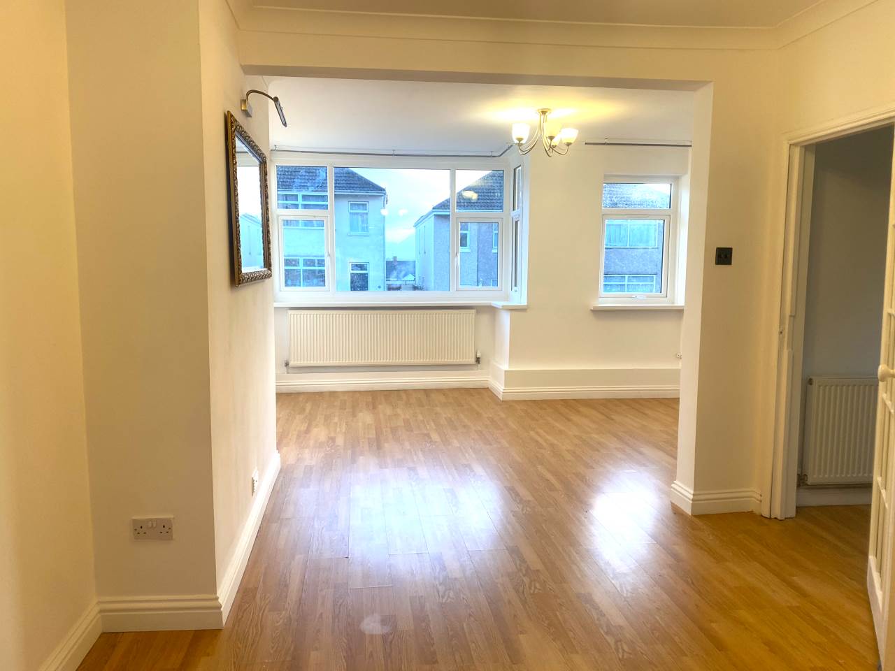 3 bed semi-detached house to rent in Garfield Avenue, Litchard 4