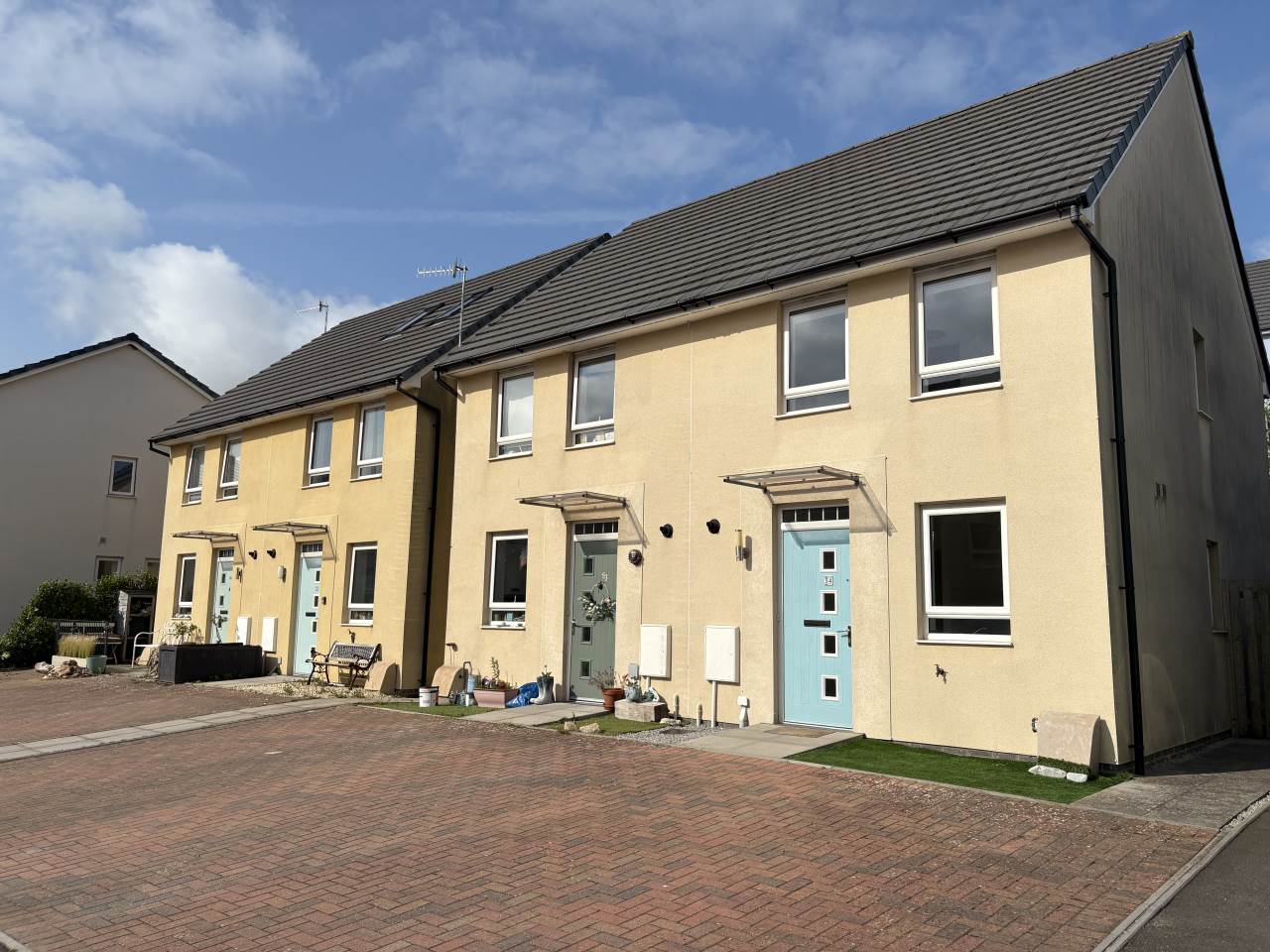 2 bed semi-detached house to rent in Crompton Way, Ogmore-By-Sea  - Property Image 1