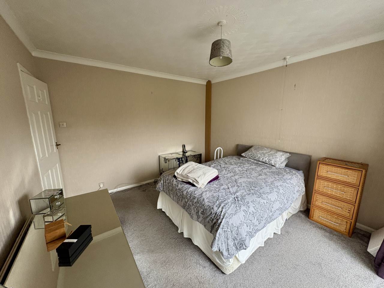 3 bed bungalow to rent in Castle View 4