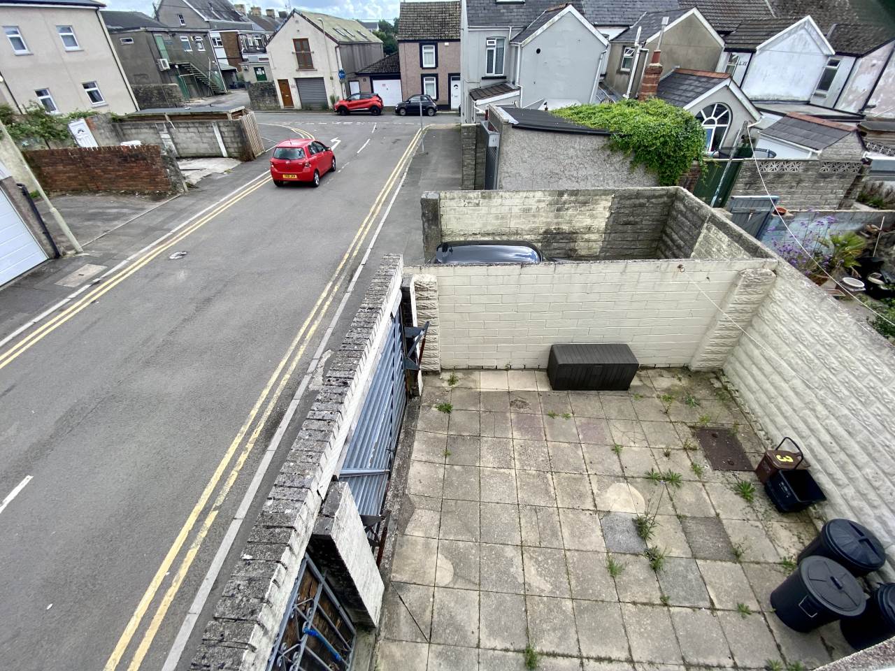 3 bed end of terrace house to rent in South Street, Bridgend 9