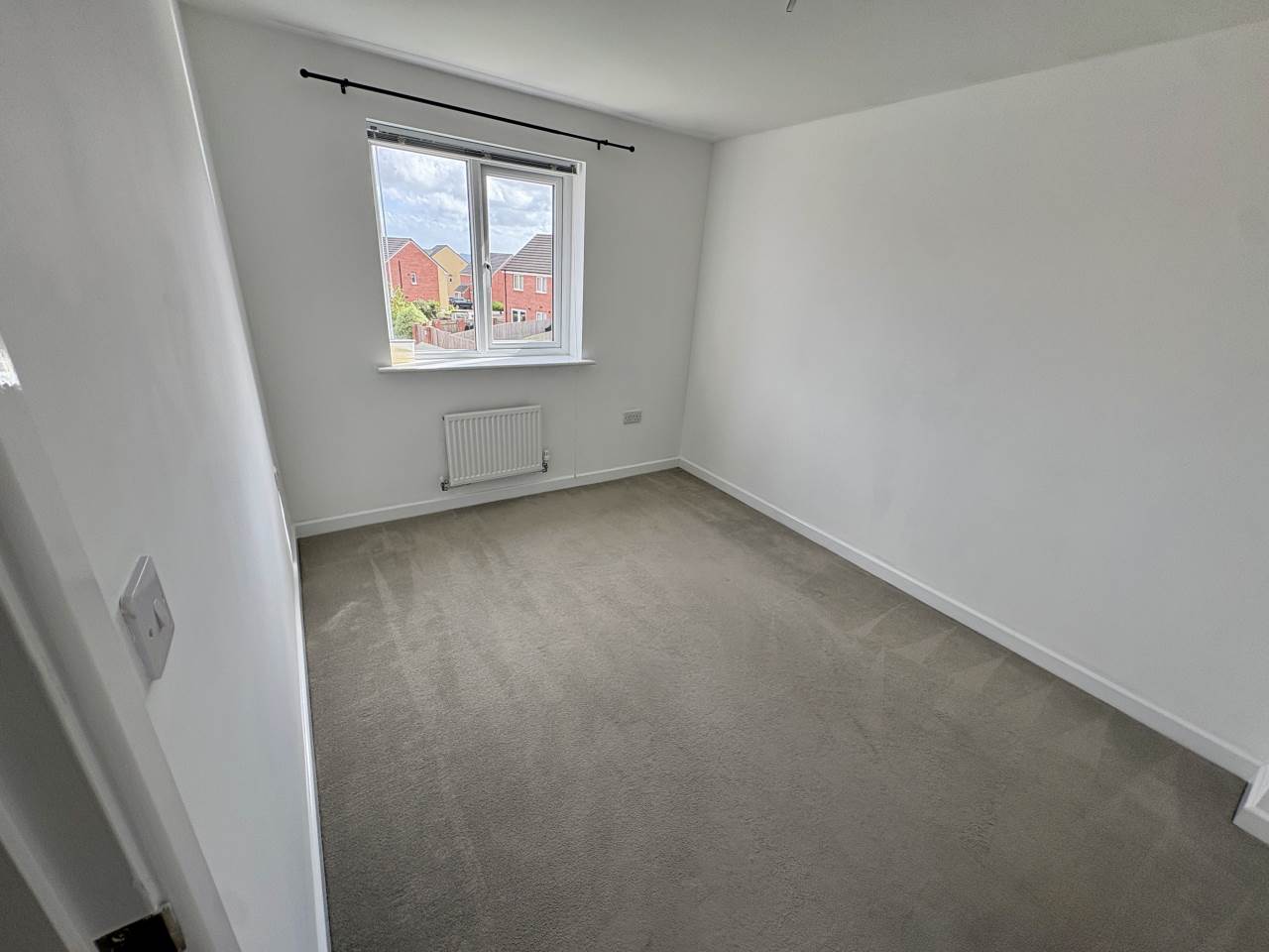 3 bed semi-detached house to rent in Llys Ceirios, Coity  - Property Image 9