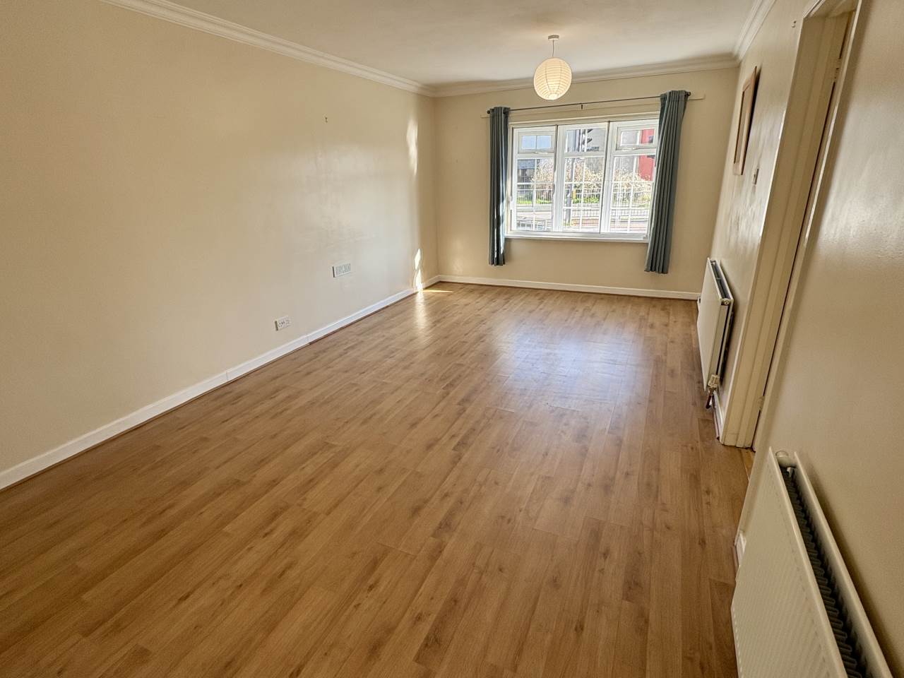 2 bed ground floor flat to rent in Tondu Road, Bridgend  - Property Image 3