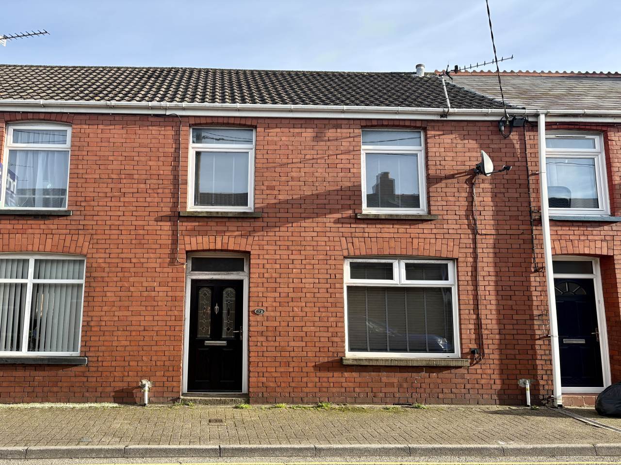 4 bed house to rent in Wigan Terrace, Bryncethin  - Property Image 1