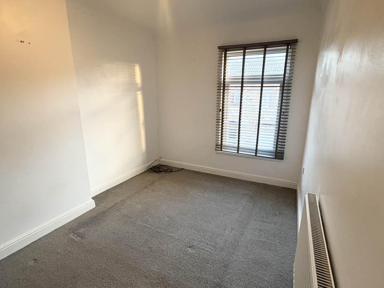 4 bed terraced house to rent in Wigan Terrace, Bryncethin 6