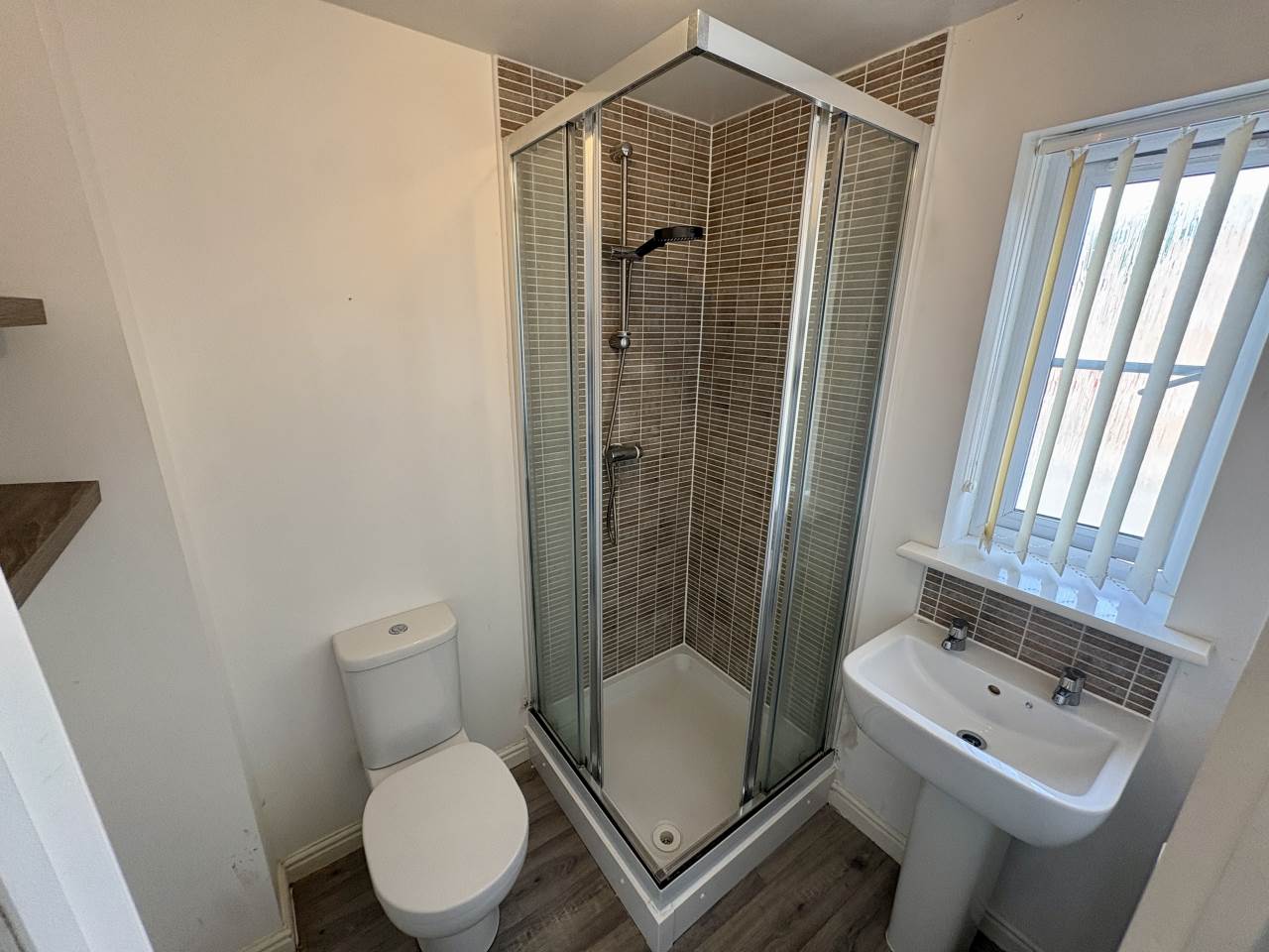 3 bed semi-detached house to rent in Clos Yr Eirlys, Coity 5