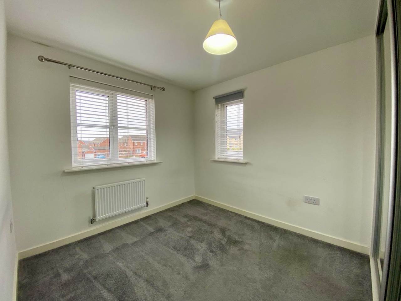 3 bed detached house to rent in Tal Coed, Coity 7