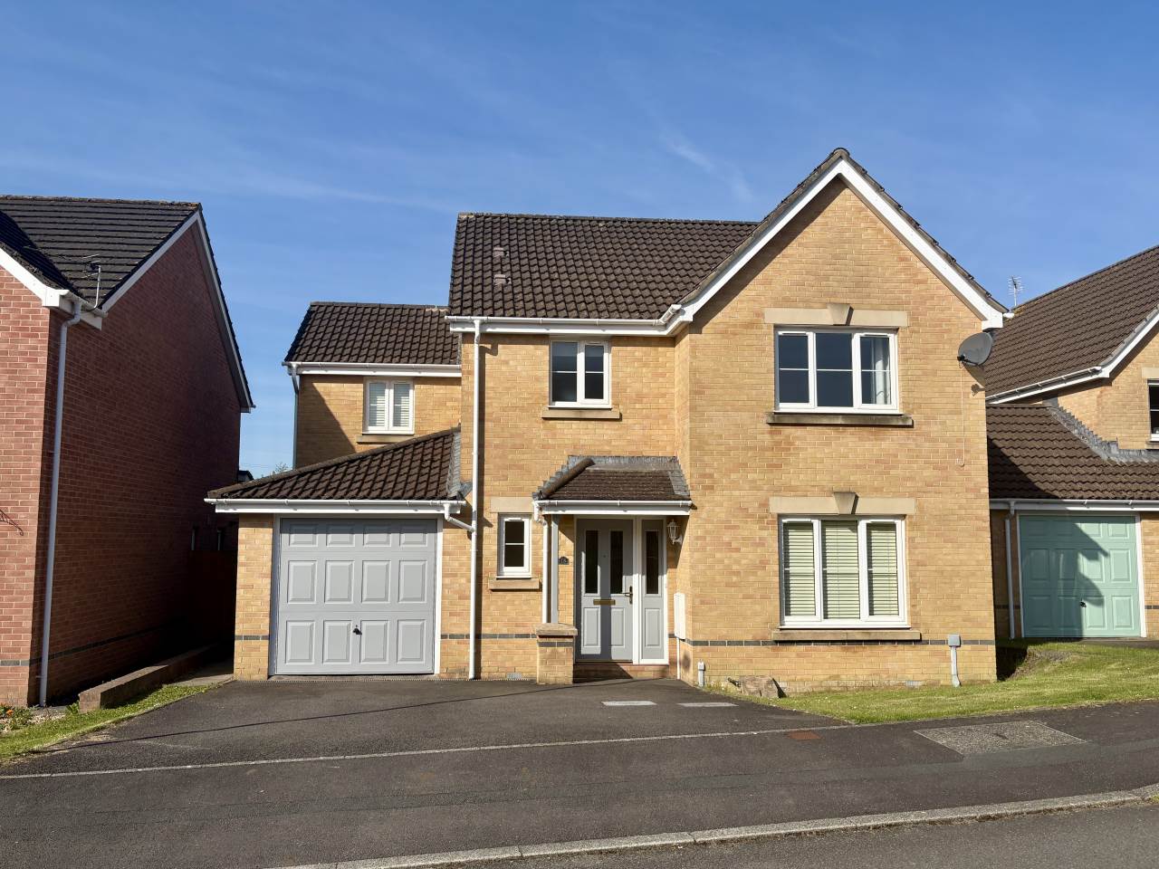 4 bed detached house to rent in Chestnut Bush, Broadlands, CF31