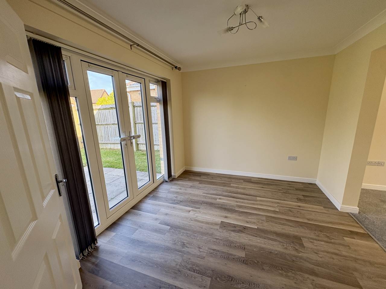 4 bed detached house to rent in Chestnut Bush, Broadlands  - Property Image 4