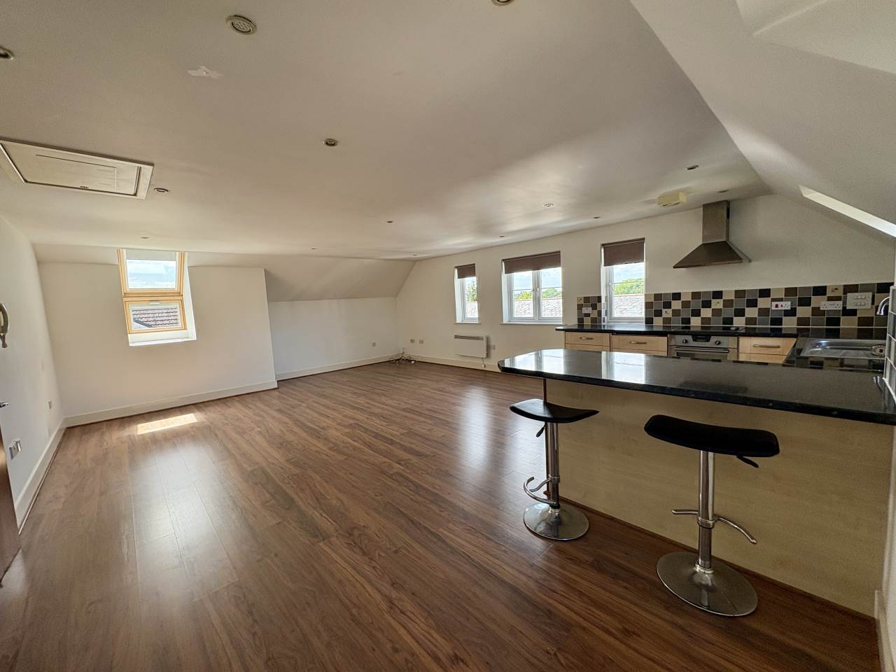 2 bed apartment to rent in Brook Court, Bridgend  - Property Image 3