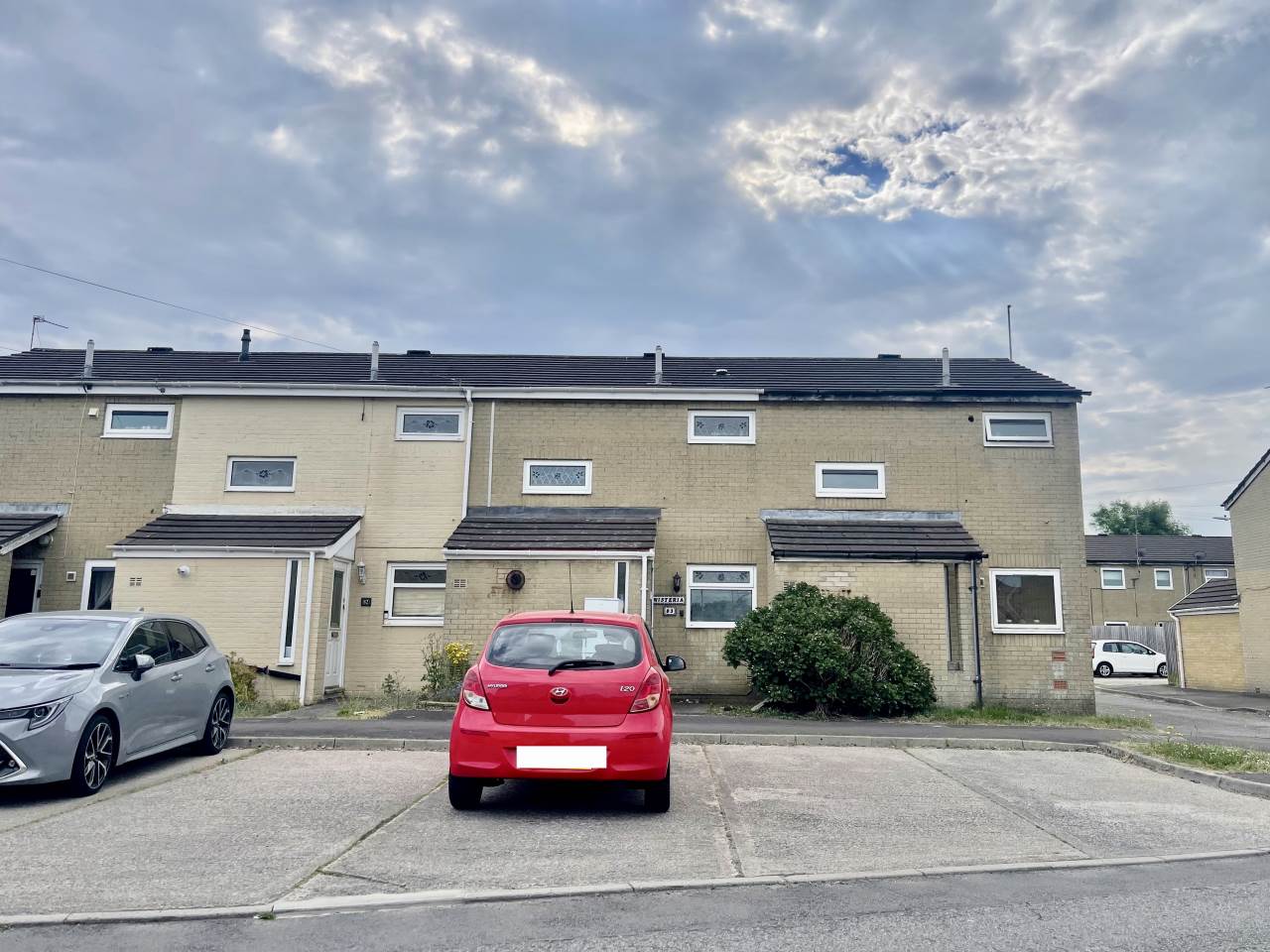 2 bed house to rent in Llys Gwyn, Bridgend - Property Image 1