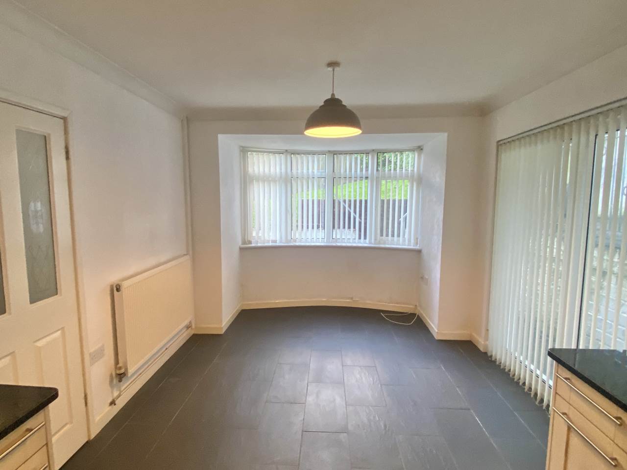 3 bed house to rent in Pascoes Avenue, Bridgend 5