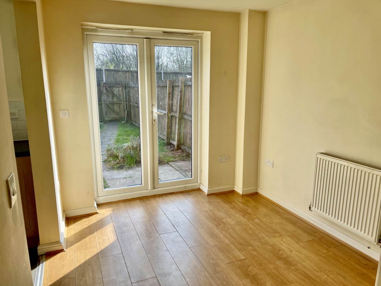 3 bed town house to rent in Longacres, Bridgend  - Property Image 3