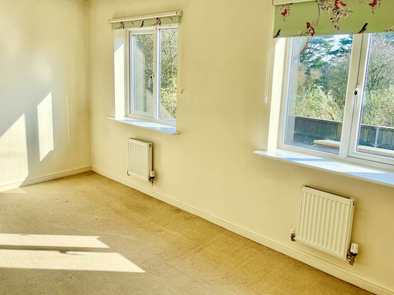 3 bed town house to rent in Longacres, Bridgend 6