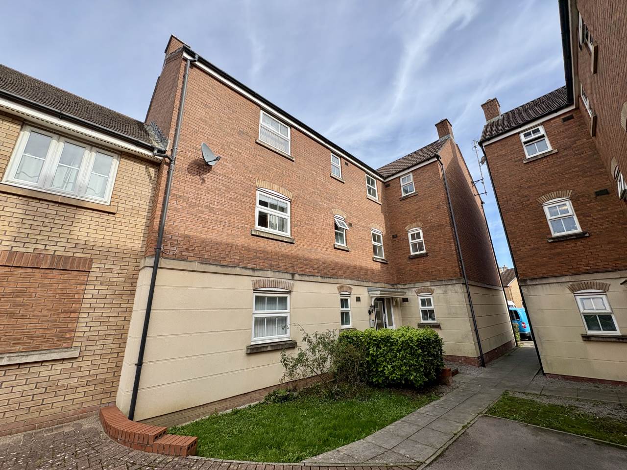 2 bed flat to rent in Longacres, Brackla  - Property Image 1