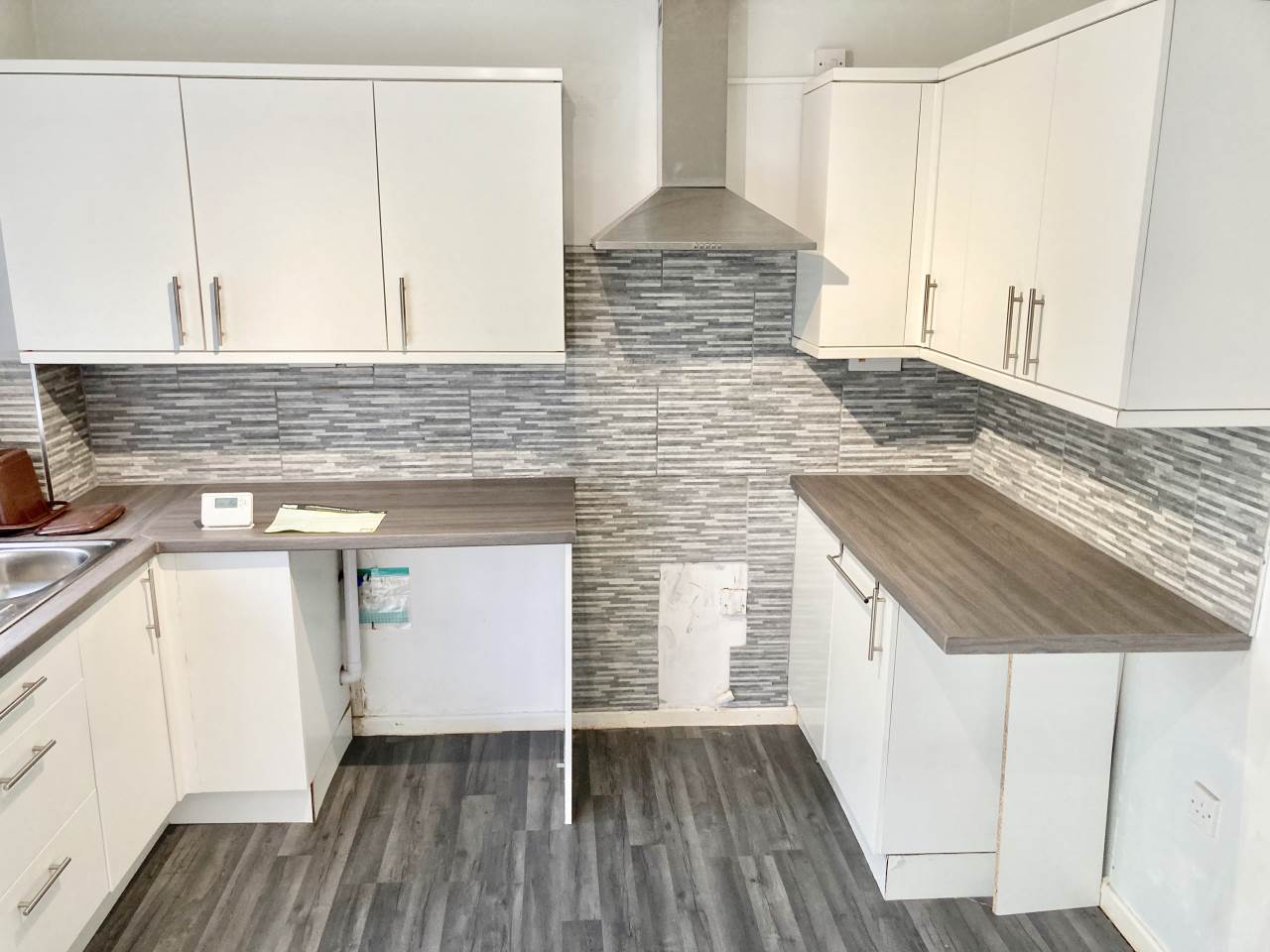 2 bed terraced house to rent in Fairoak Chase, Brackla 1