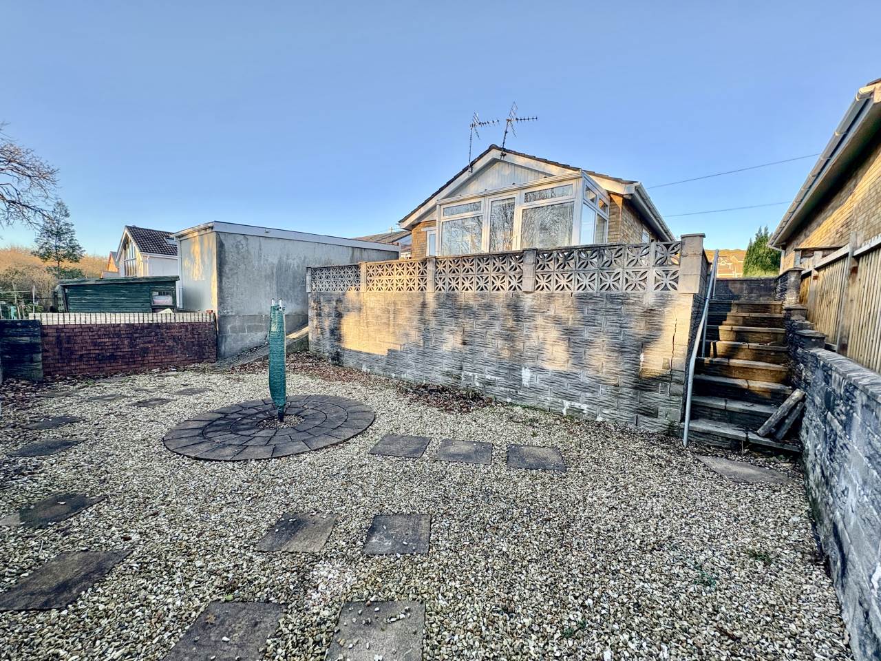 2 bed bungalow to rent in Woodland Park, Kenfig Hill 9