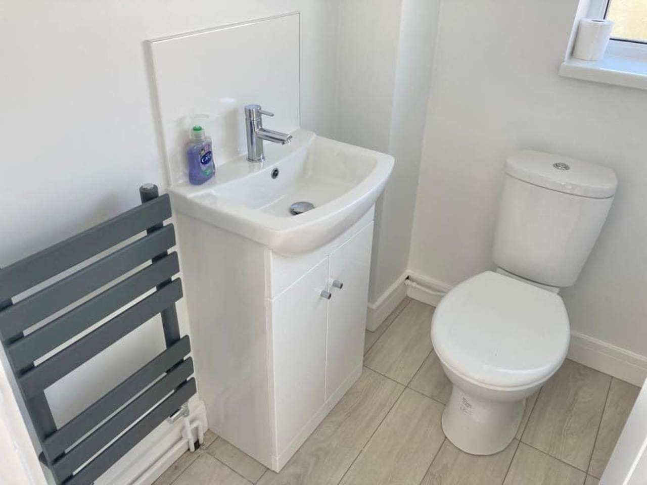 3 bed semi-detached house to rent in Heol Ty Cribwr 7