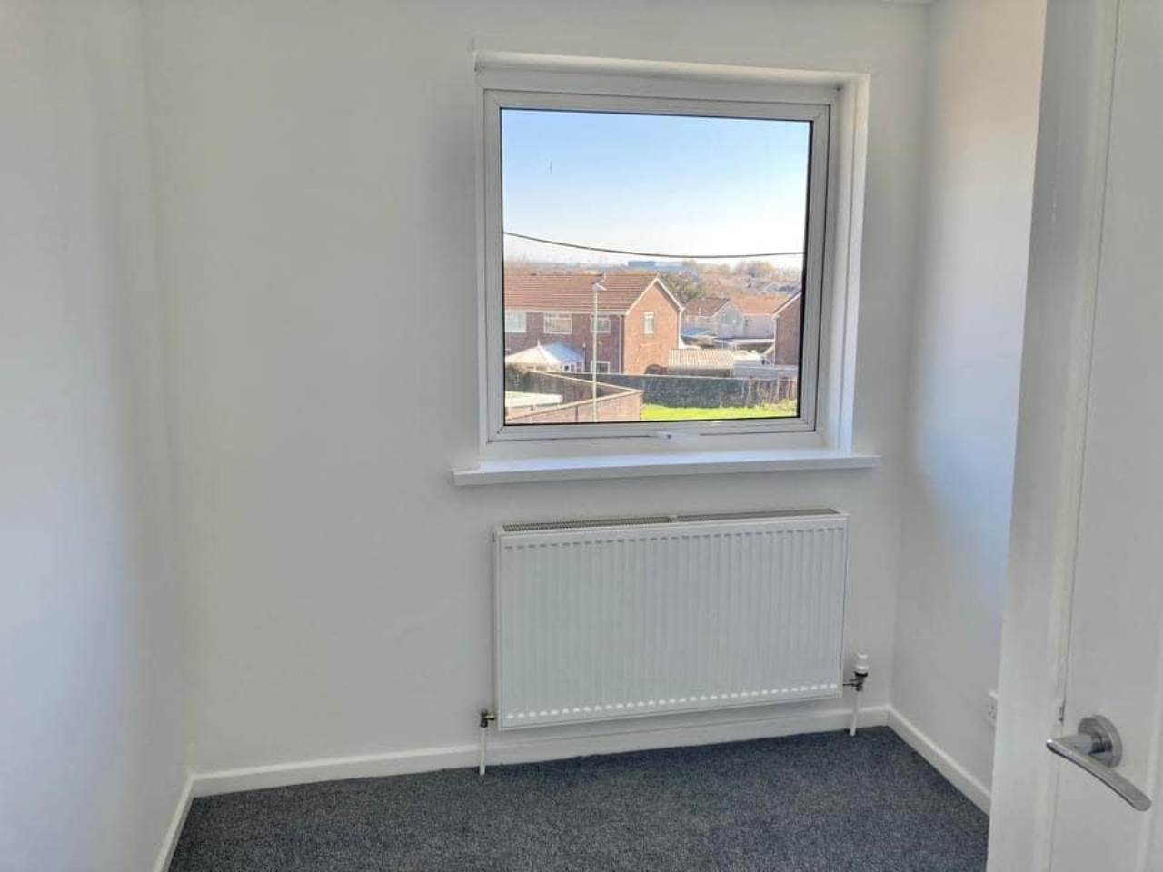 3 bed semi-detached house to rent in Heol Ty Cribwr 6