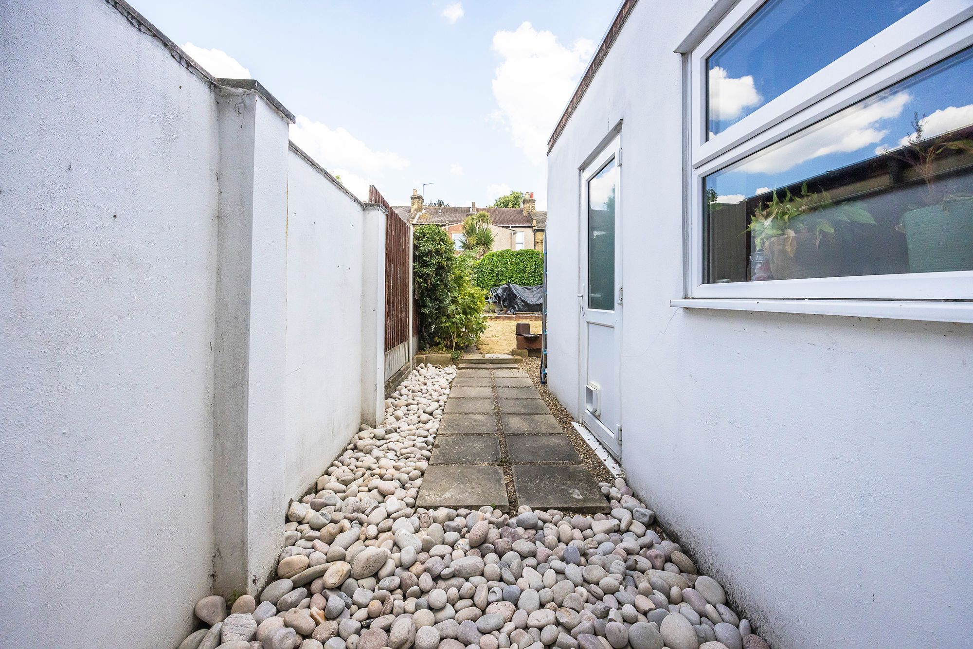 2 bed mid-terraced house for sale in Albany Road, Walthamstow, E17  - Property Image 17
