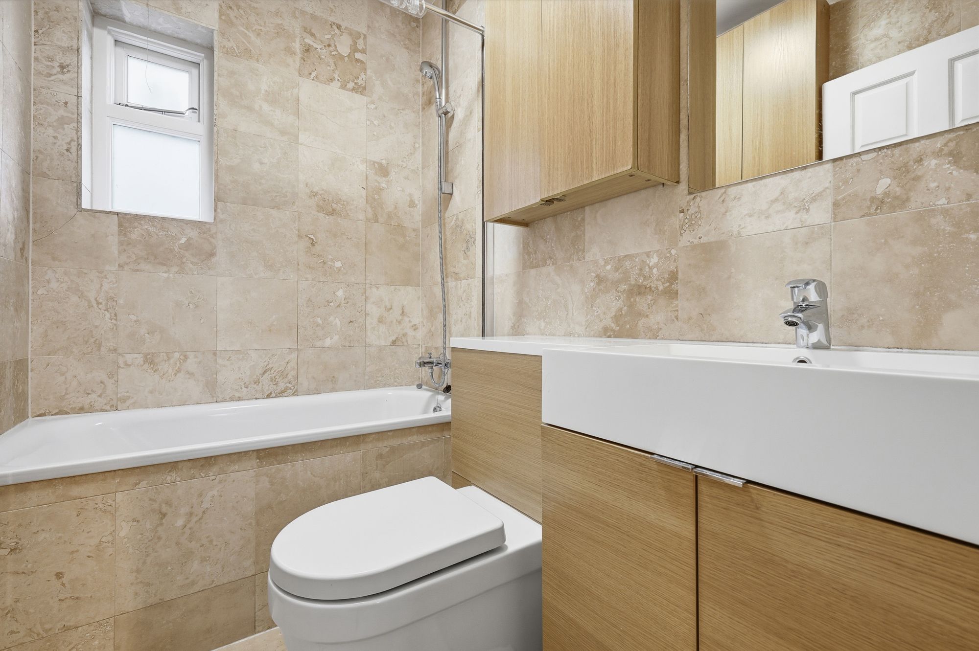 2 bed terraced house for sale in Burchell Road, Leyton, E10  - Property Image 19