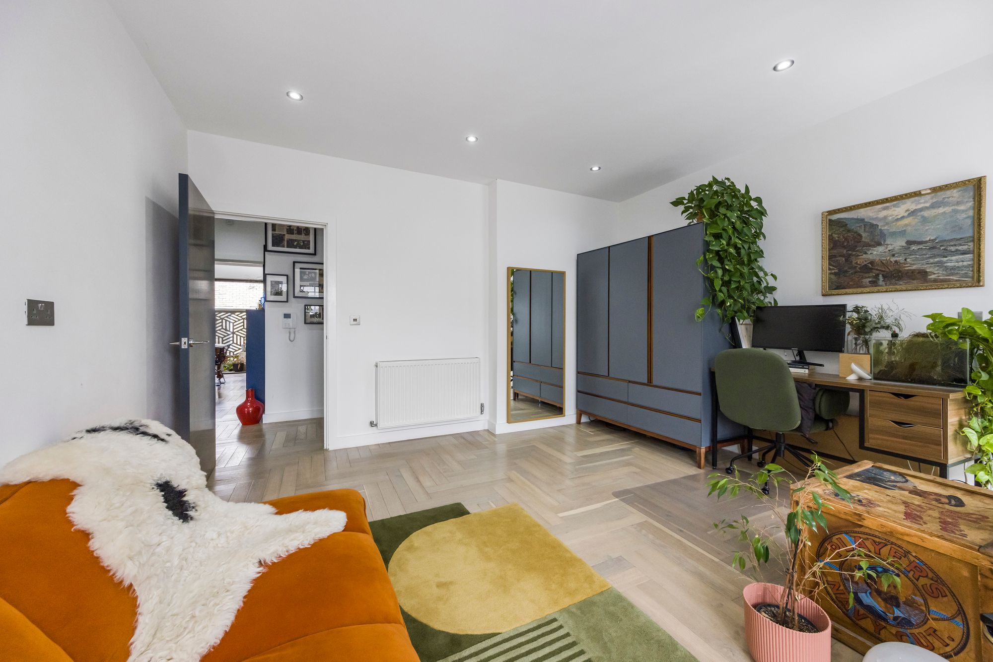 2 bed apartment for sale in Smithys Mews, London, E10 6