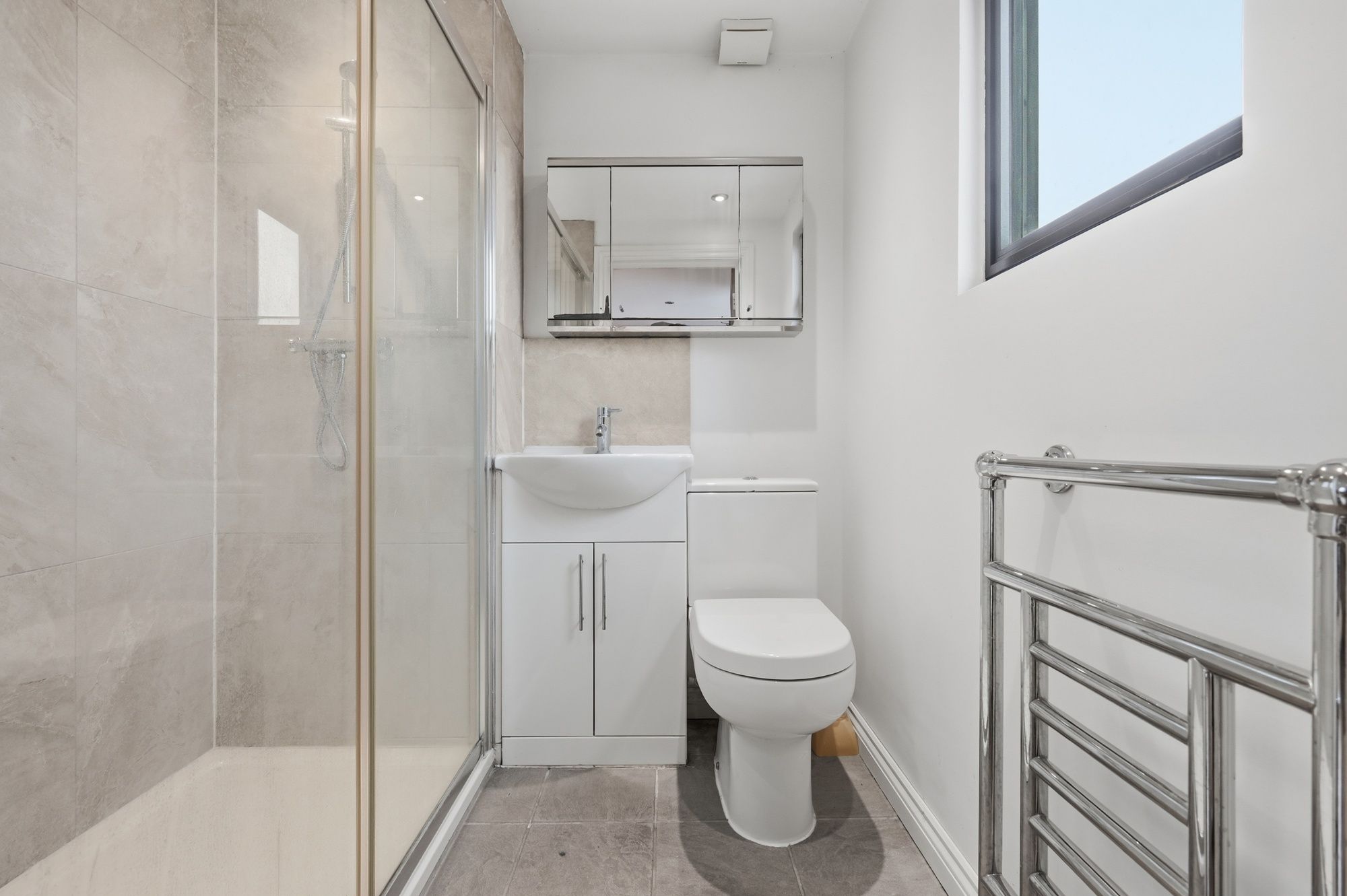 4 bed end of terrace house for sale in Lea Hall Road, Leyton, E10 23