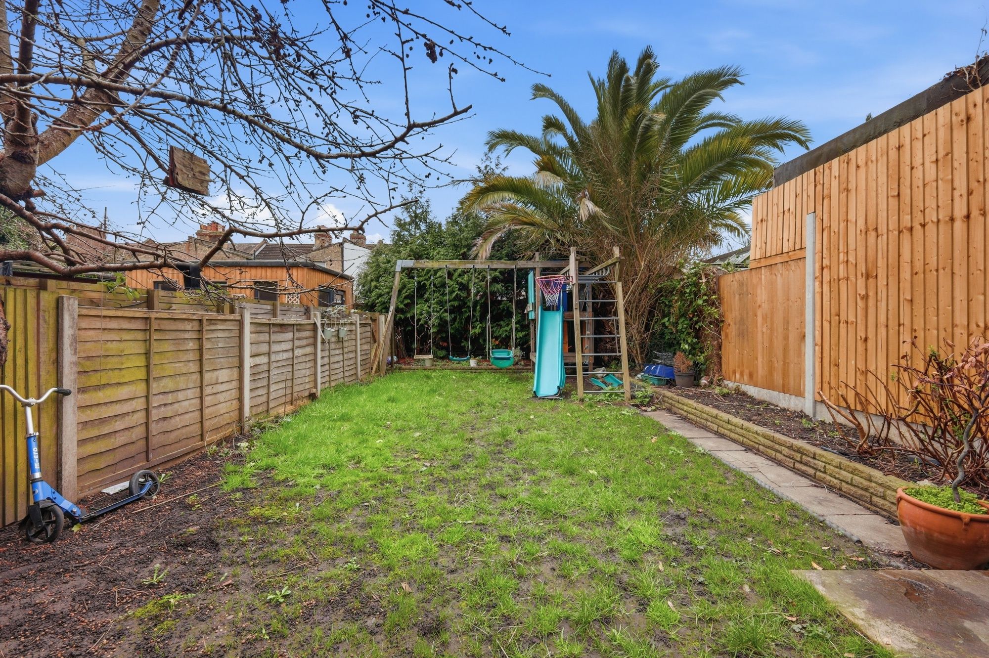 4 bed end of terrace house for sale in Lea Hall Road, Leyton, E10 12