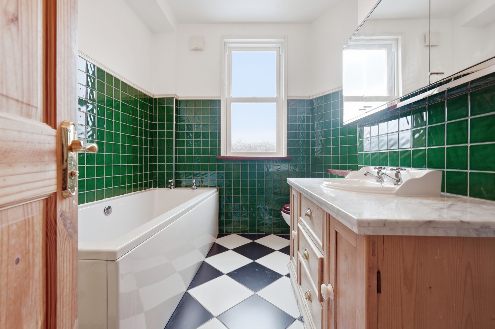 4 bed end of terrace house for sale in Lea Hall Road, Leyton, E10  - Property Image 15