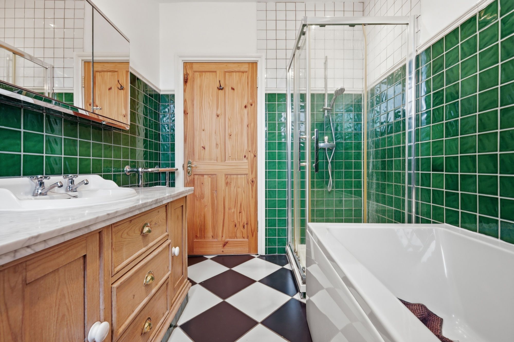 4 bed end of terrace house for sale in Lea Hall Road, Leyton, E10 15